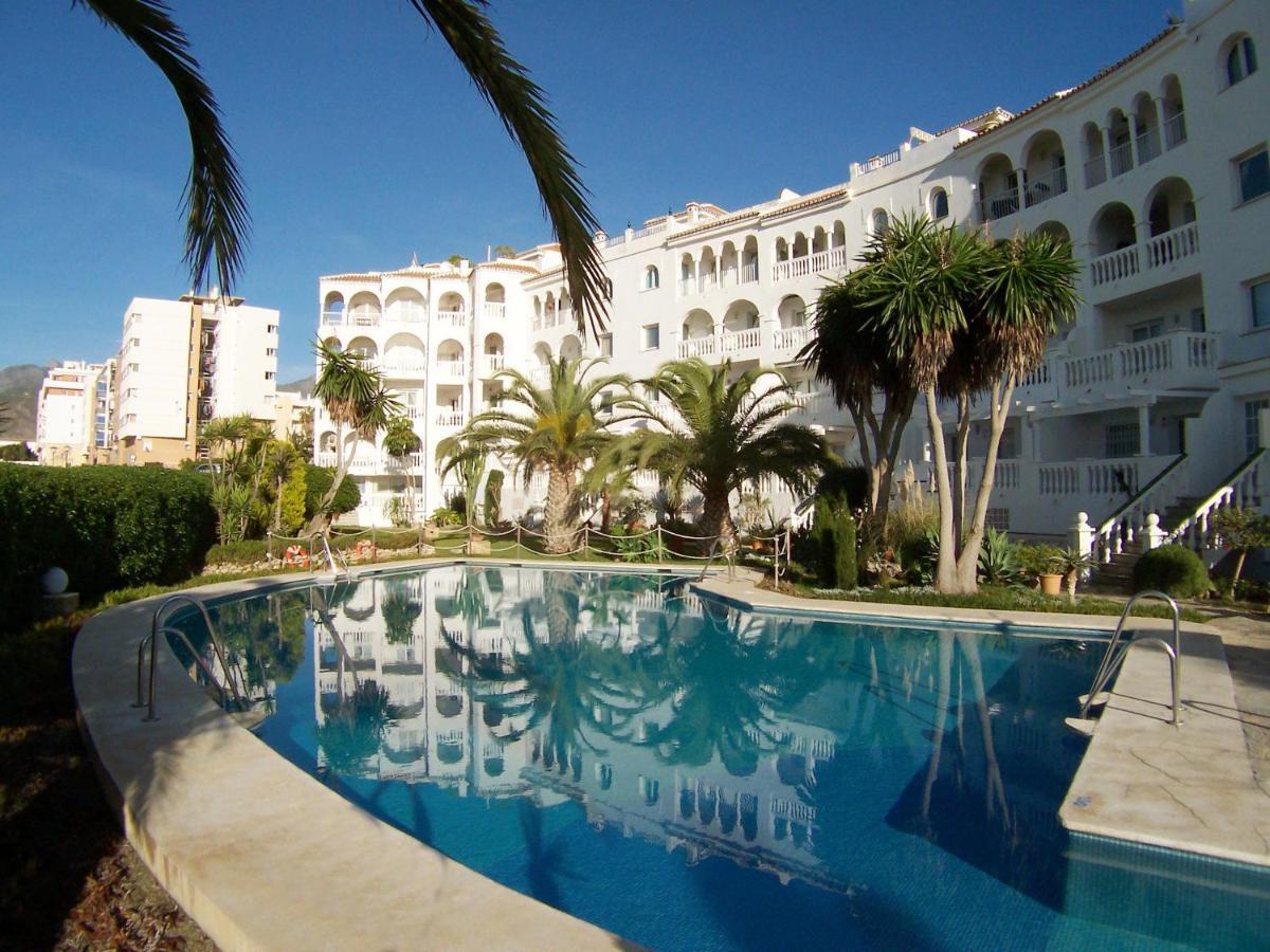 Stella Maris - Sleeps 4 Apartment Nerja Exterior photo