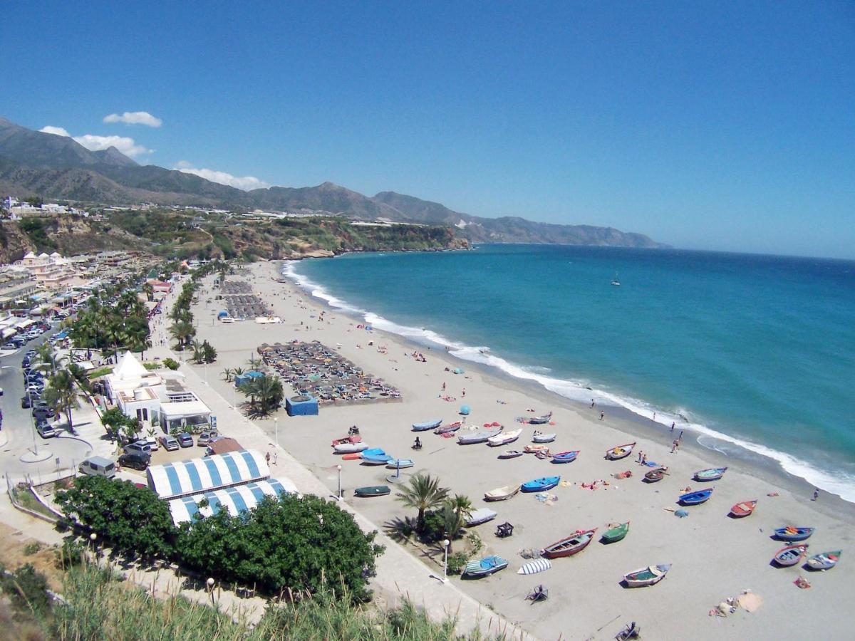 Stella Maris - Sleeps 4 Apartment Nerja Exterior photo