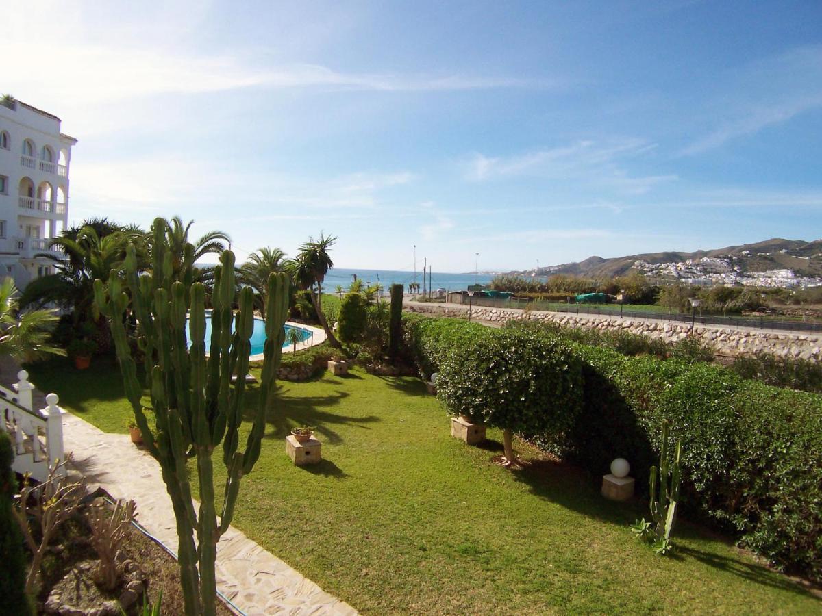 Stella Maris - Sleeps 4 Apartment Nerja Exterior photo