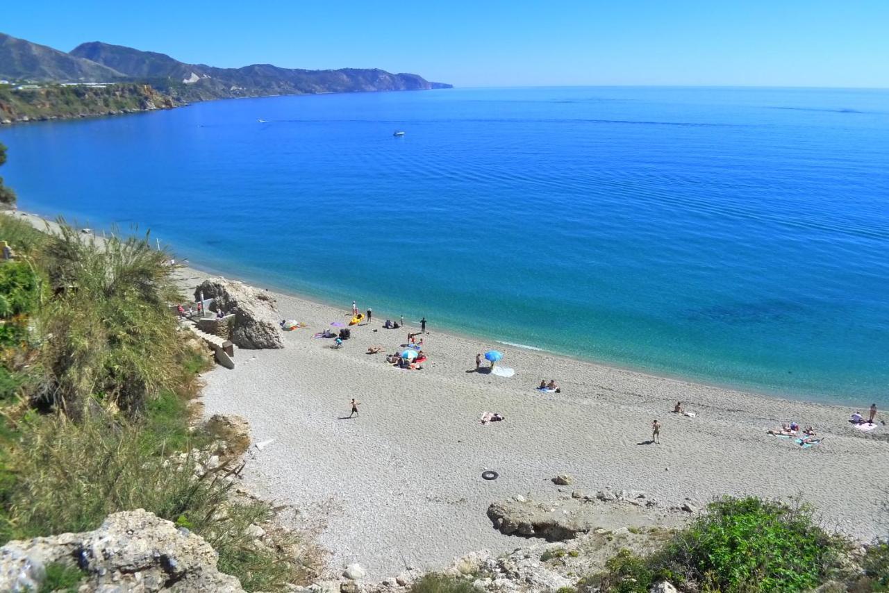 Stella Maris - Sleeps 4 Apartment Nerja Exterior photo