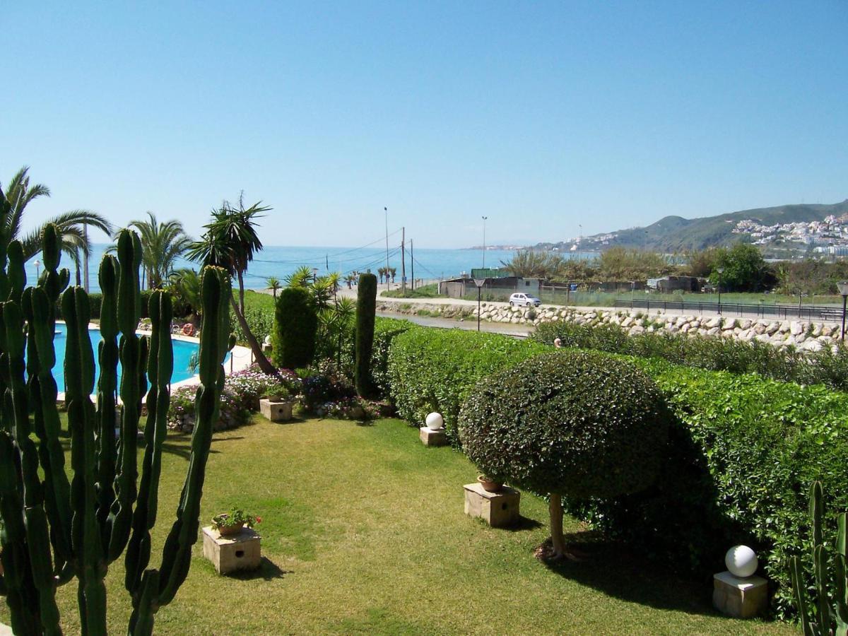 Stella Maris - Sleeps 4 Apartment Nerja Exterior photo